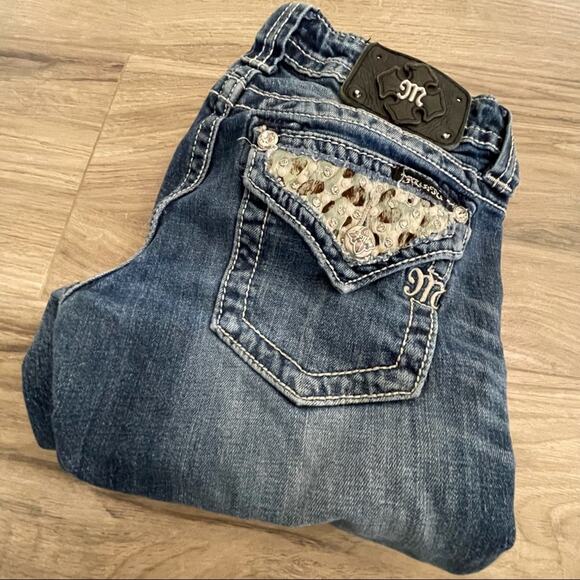 Miss Me black and white spotted cow flaps size 26 - Picture 1 of 15